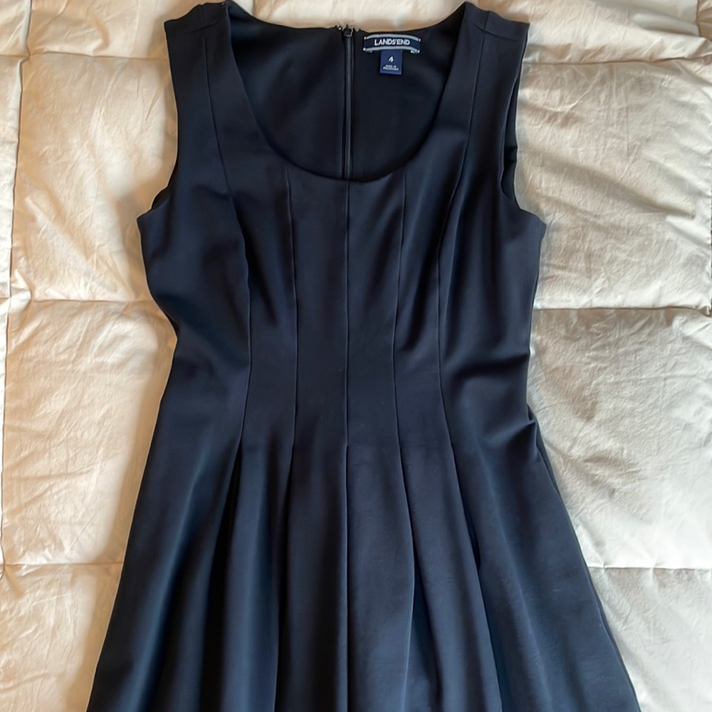 Lands End Dress Fits 6/8 M - Picture 4 of 4